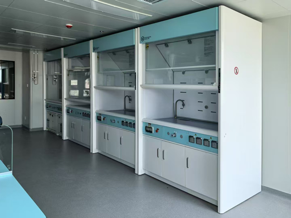 通風(fēng)柜廠家