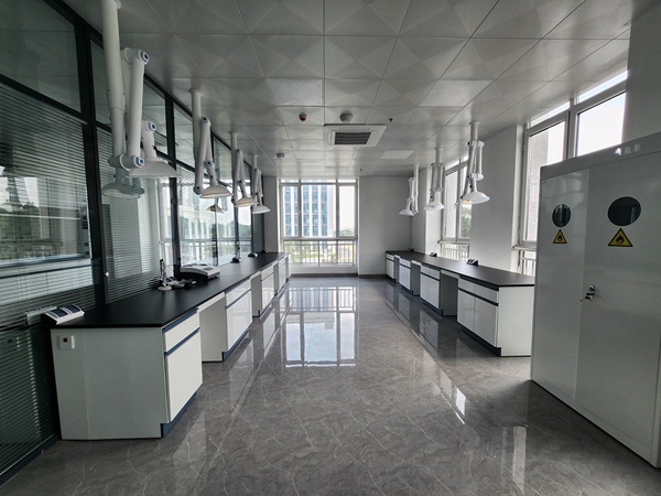 河北全鋼實(shí)驗(yàn)臺(tái)